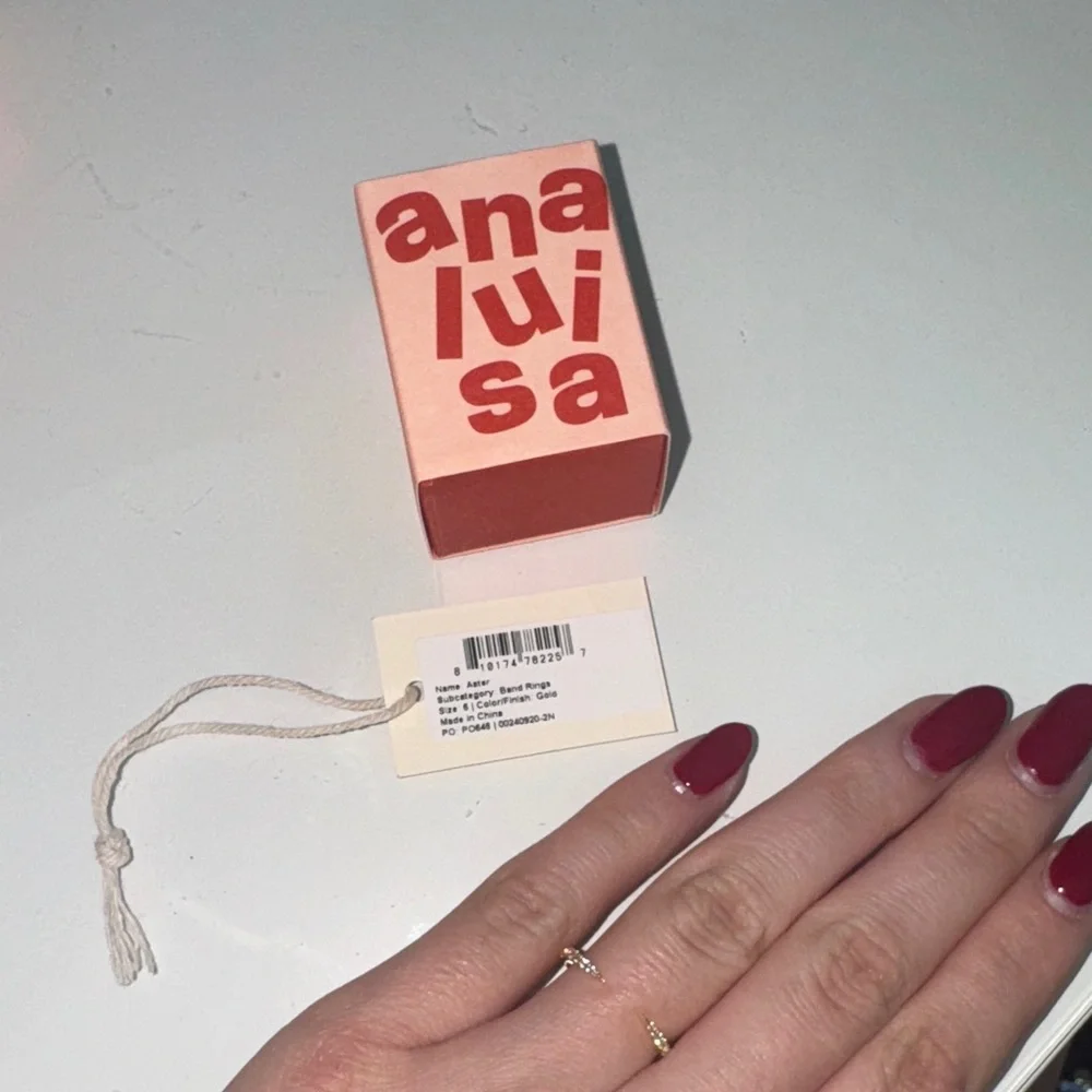 Ana Luisa - Aster Gold Band Ring 
14K Gold on Sterling Silver - Size 6 - Picture 7 of 7